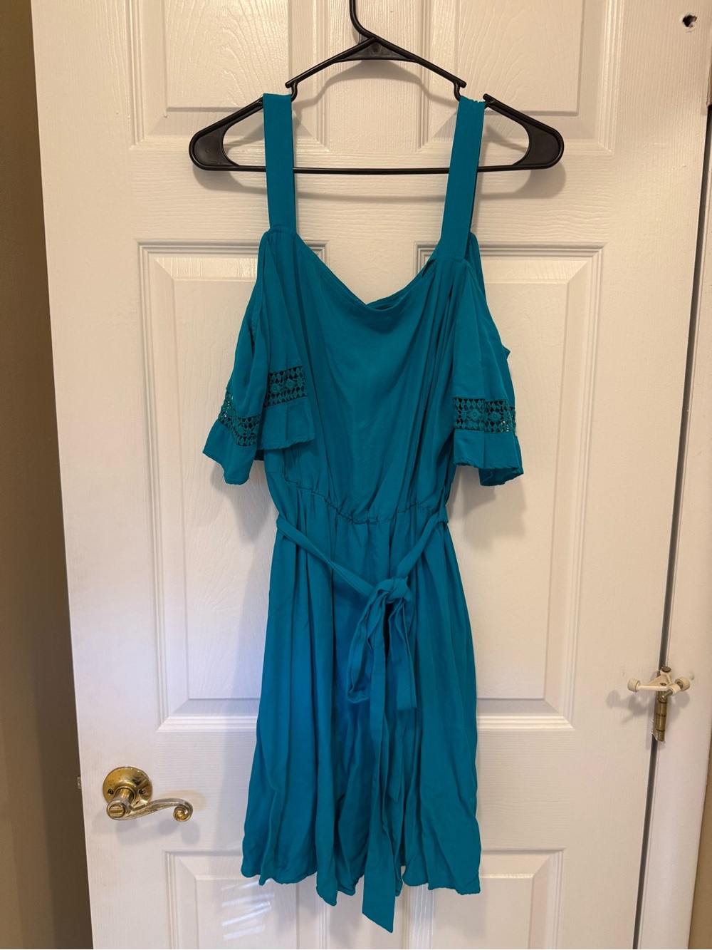 City Chic Teal Cold-Shoulder Midi Dress